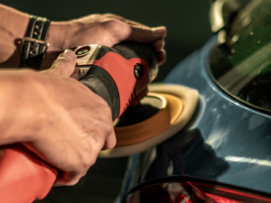 Car-Polishing