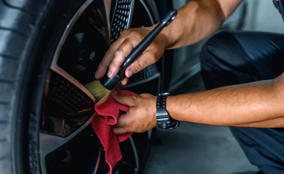 car detailing and polishing near me